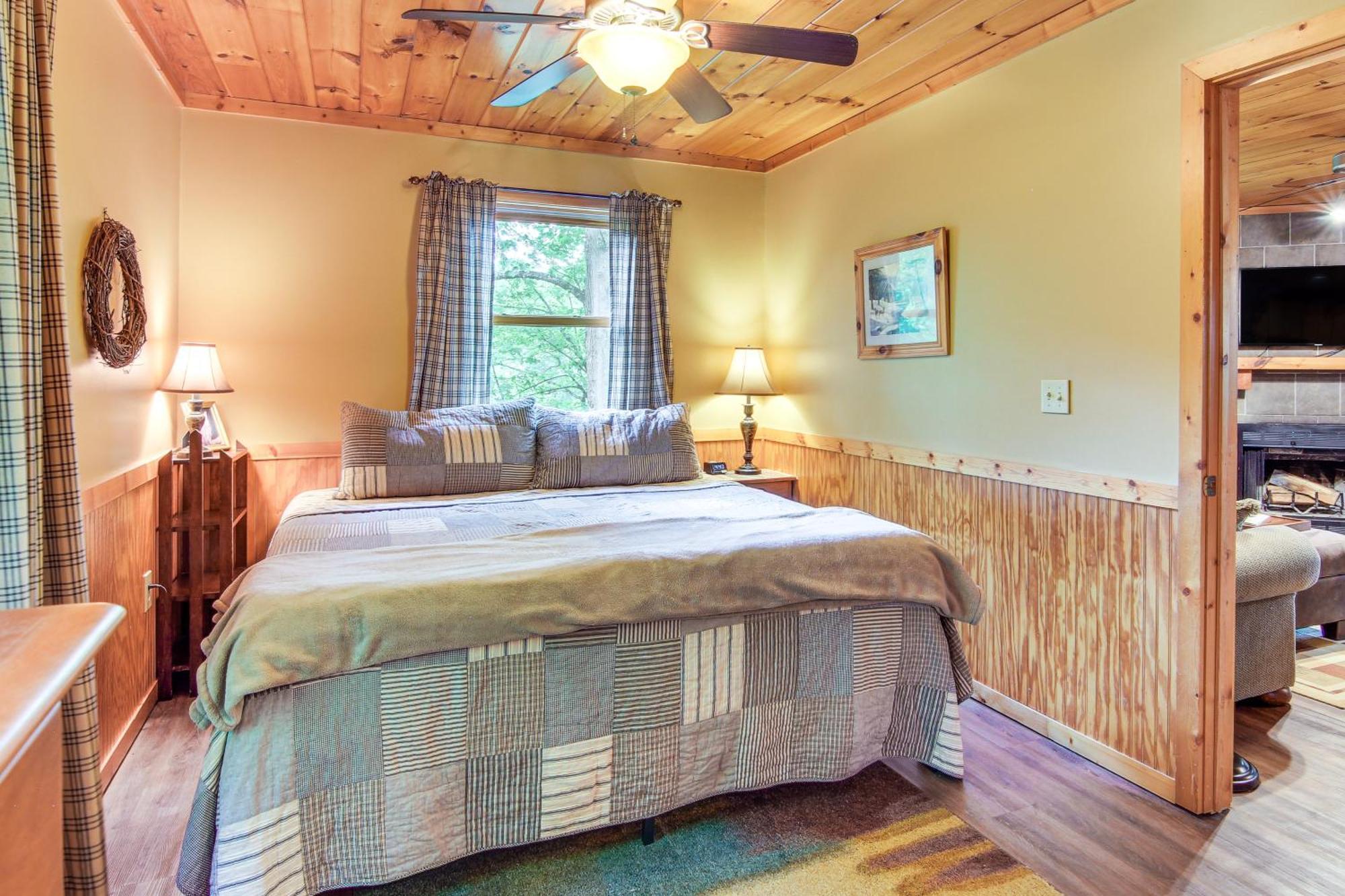 Charming Fox Den Cabin In Whittier With Hot Tub! Exteriör bild