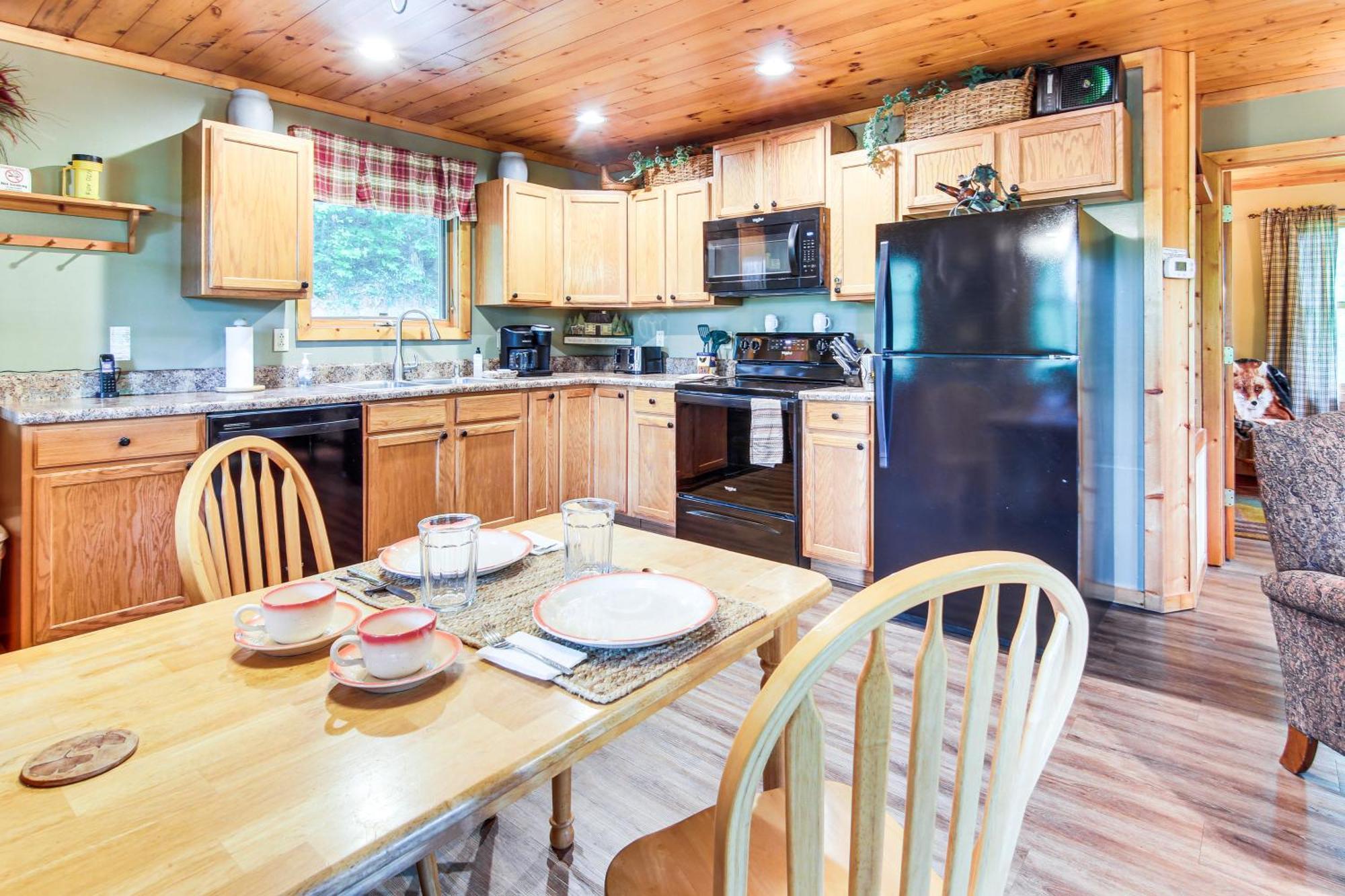 Charming Fox Den Cabin In Whittier With Hot Tub! Exteriör bild